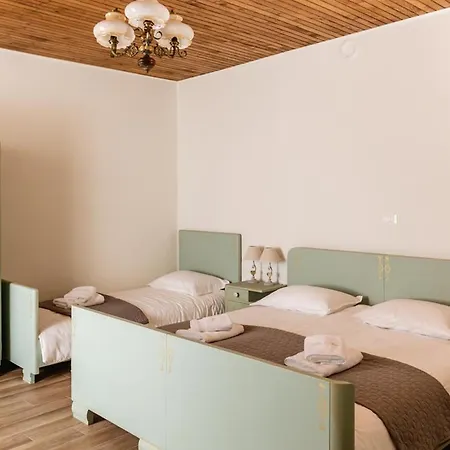 Ana Apartment *